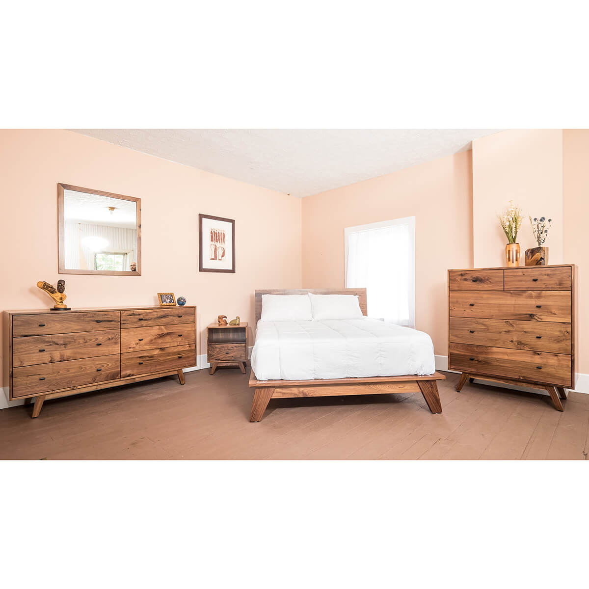 Read more about the article Sullivan Lake Bedroom Collection