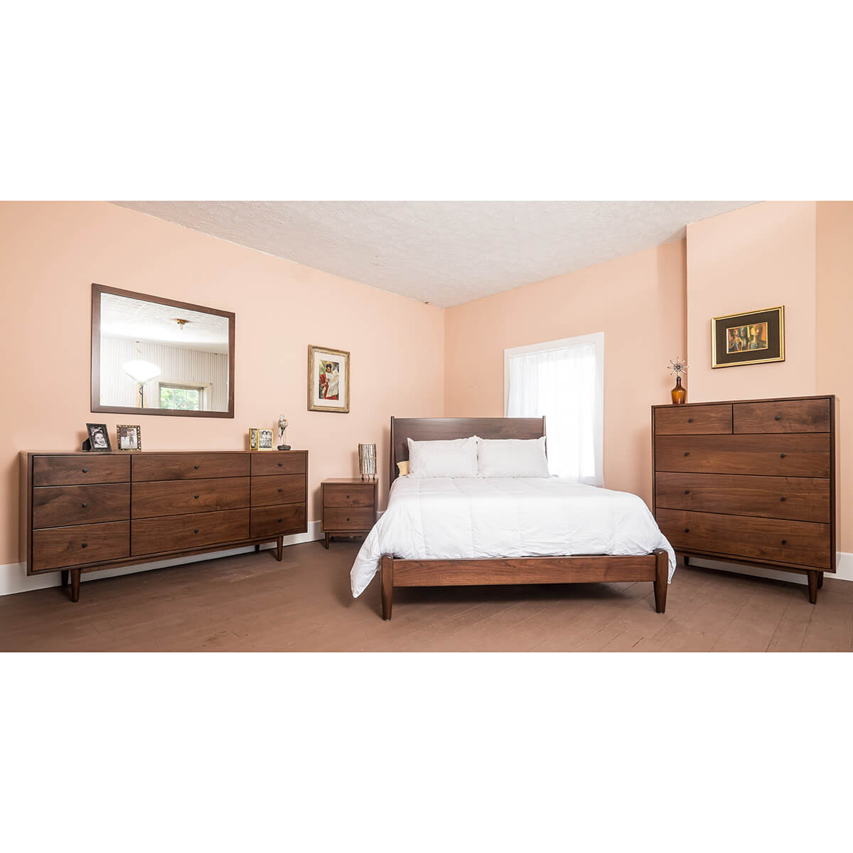 Read more about the article Sullivan Road Bedroom Collection